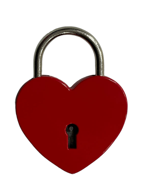 Candado de corazón rojo con llave de corazón.