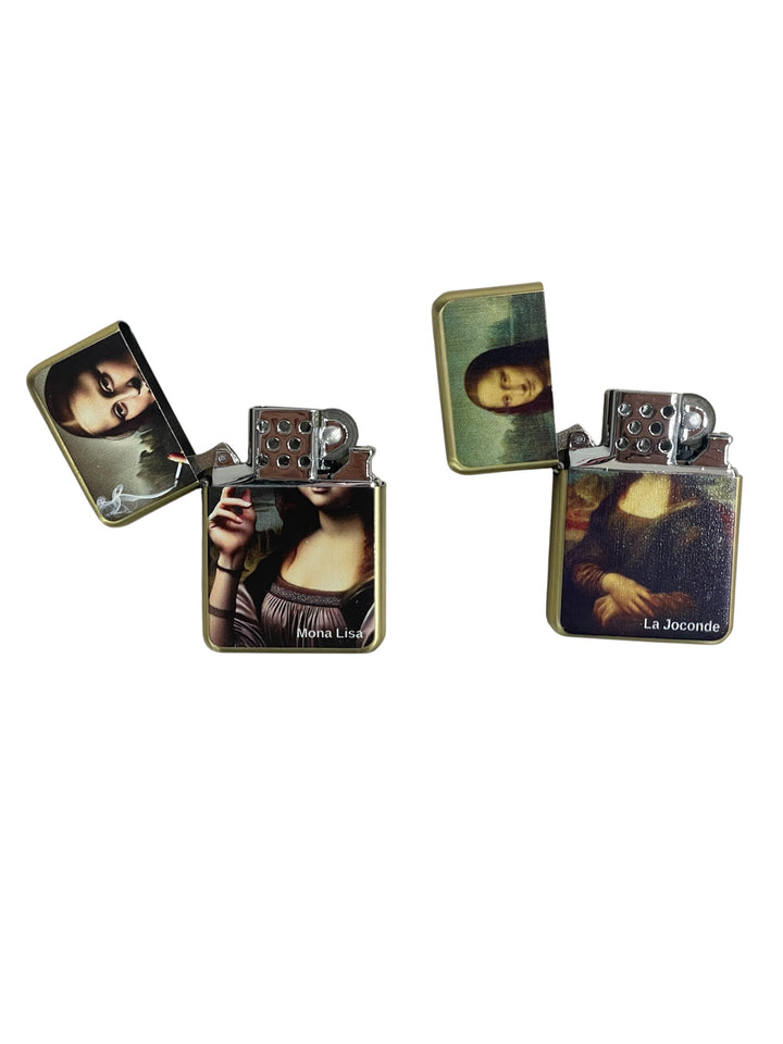 Mechero Mona Lisa o mechero Mona Lisa fumando