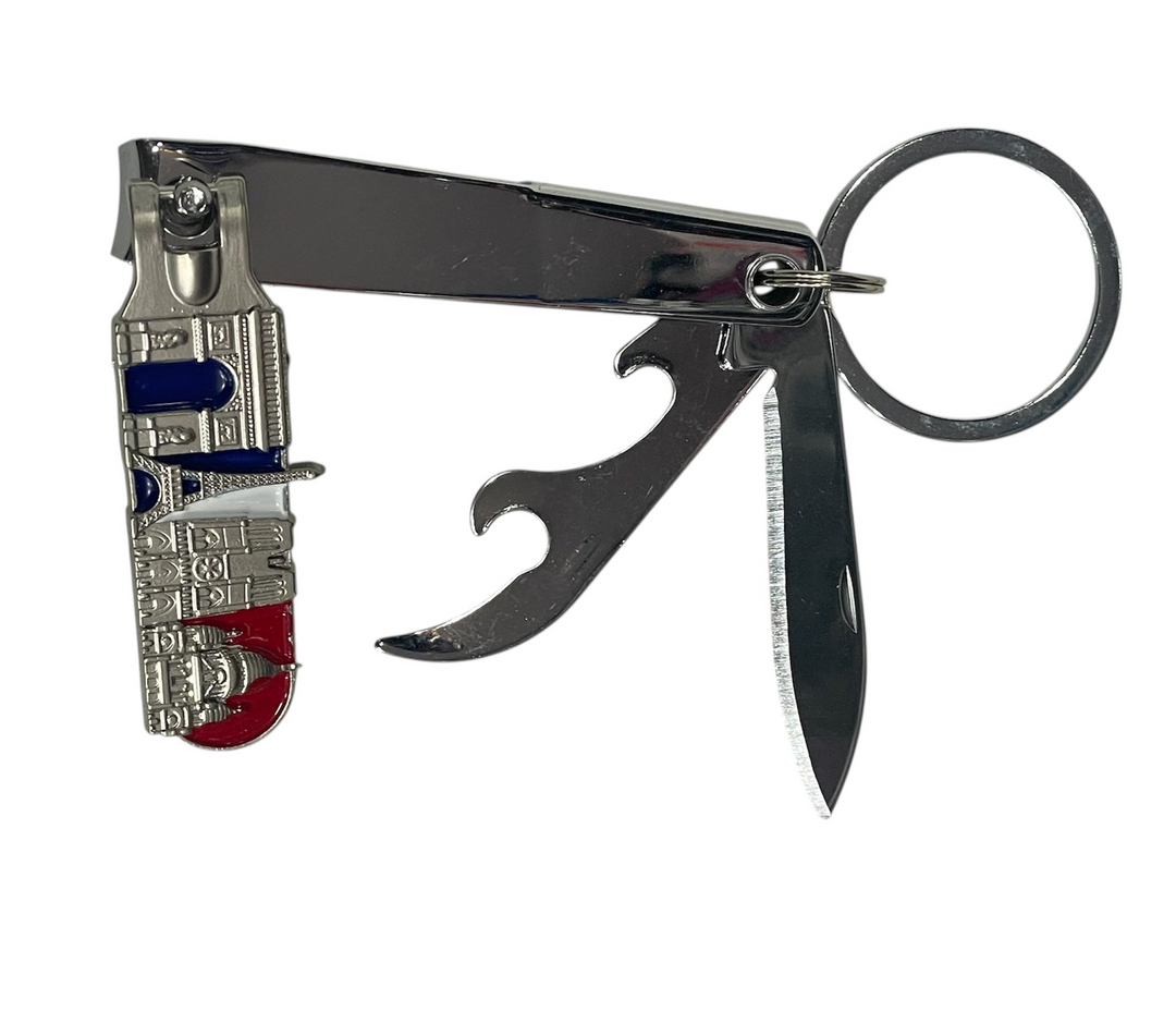 Nail clipper keychain Paris souvenirs