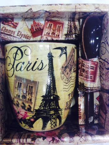 Tasse souvenir de Paris vintage 