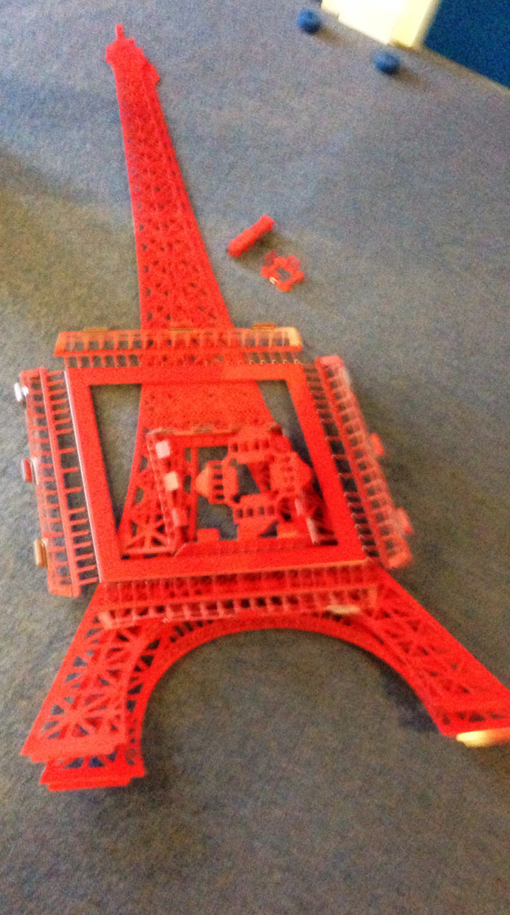 Très grande Tour Eiffel sur mesure 