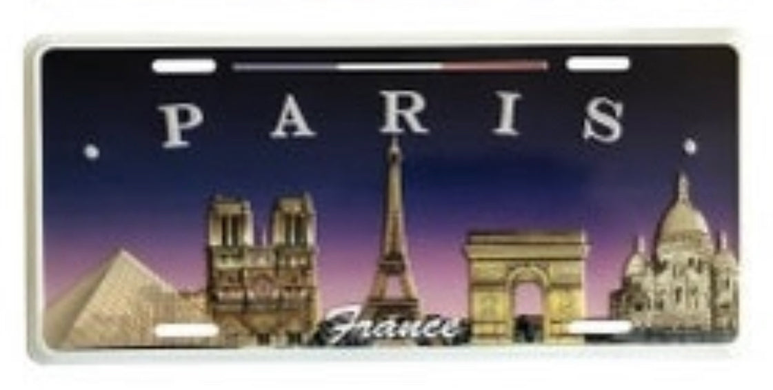 Bracelet Vintage Souvenir De Paris En Métal Argenté - Breloques Tour Eiffel, Arc De Triomphe, Sacré-Cœur, Notre-Dame - Longueur 19 Cm - Occasion Très Bon état